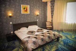 Отель Hotel Stefani Сибиу Семейный люкс с 2 спальнями-12
