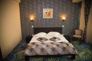 Отель Hotel Stefani Сибиу Семейный люкс с 2 спальнями-21